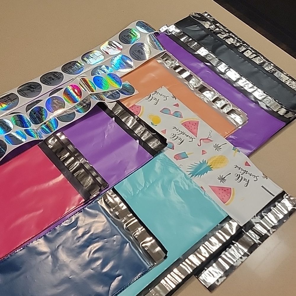 Poly Mailers 50pc Starter Pack w/ 50 Thank you Stickers - Picture 14 of 15